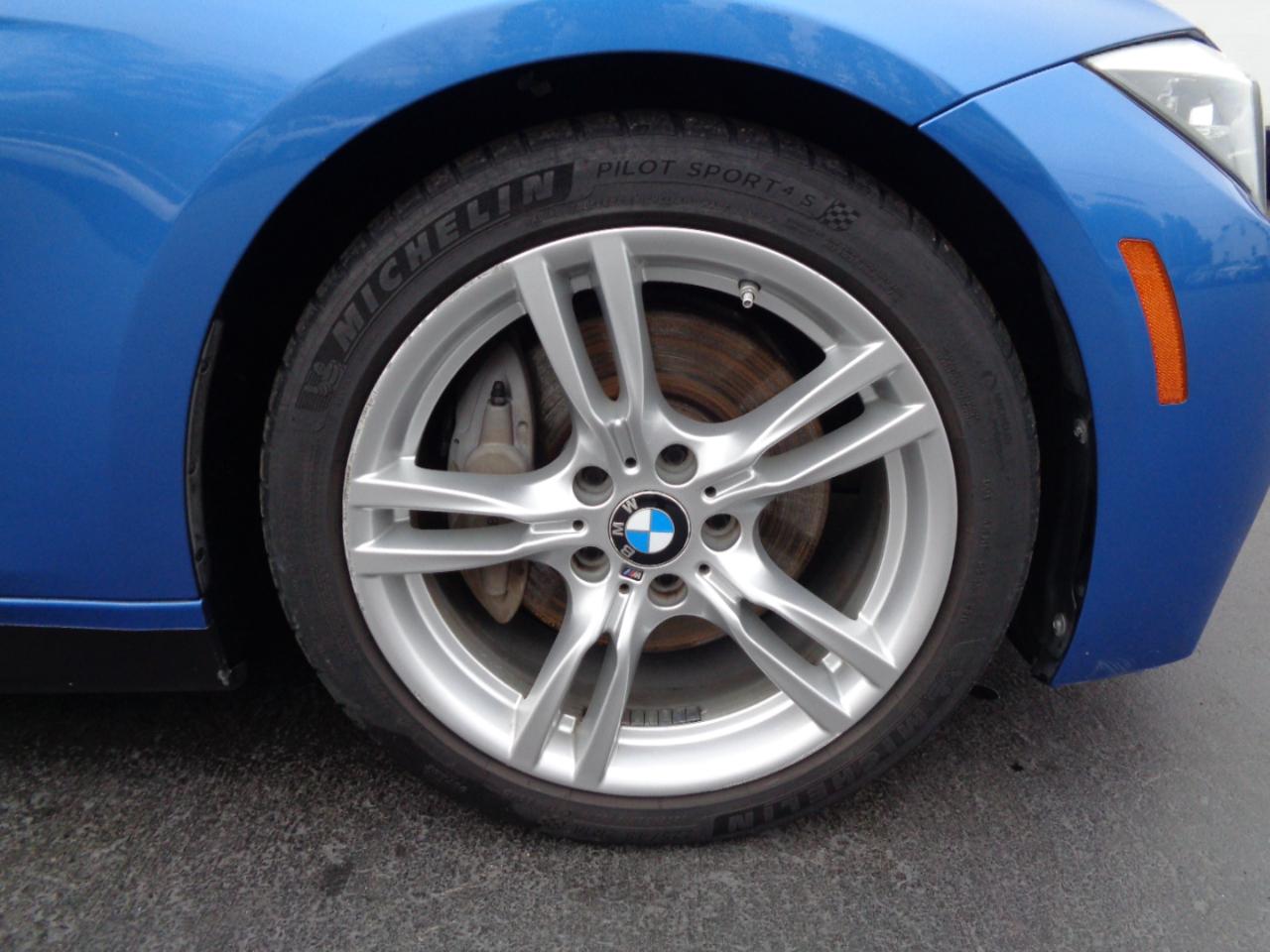 BMW 3 Series 4dr Sdn 328i RWD South Africa 2015