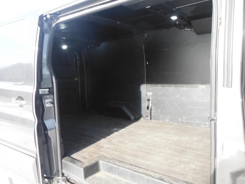 Ford Transit 150  2018