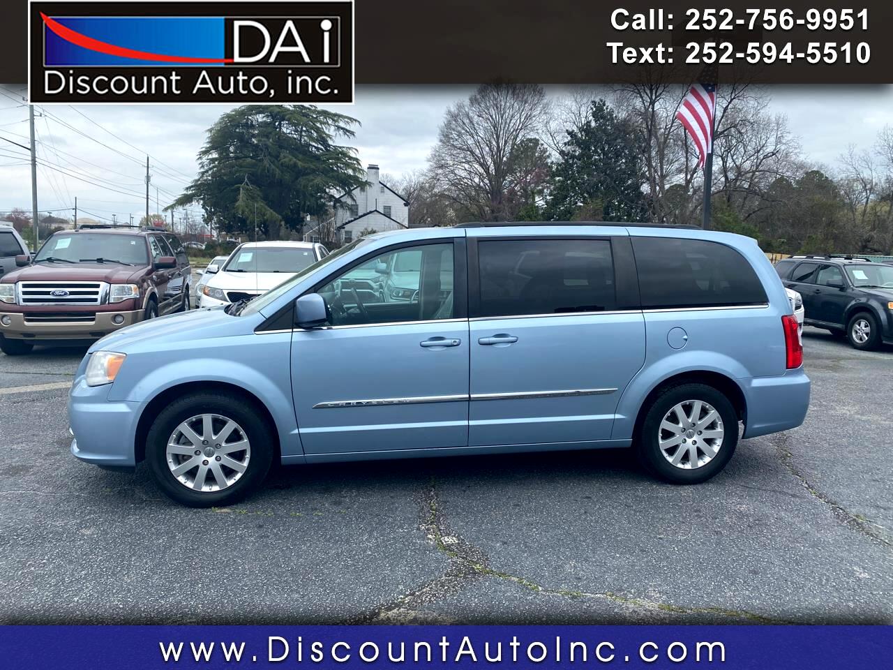 Chrysler Town & Country 4dr Wgn Touring 2013