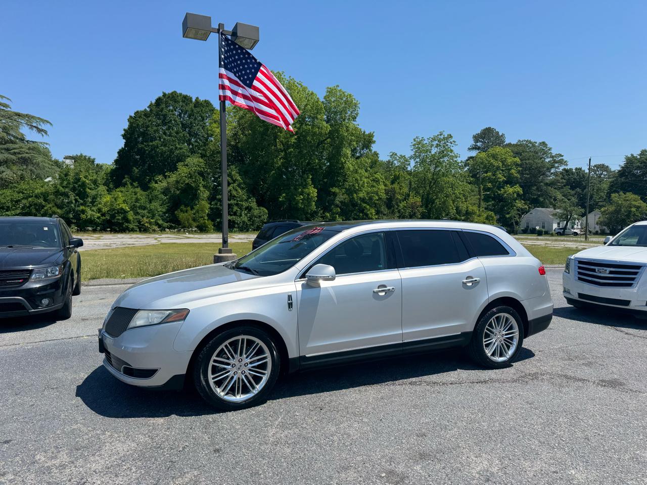 Lincoln MKT 4dr Wgn 3.5L AWD EcoBoost 2013