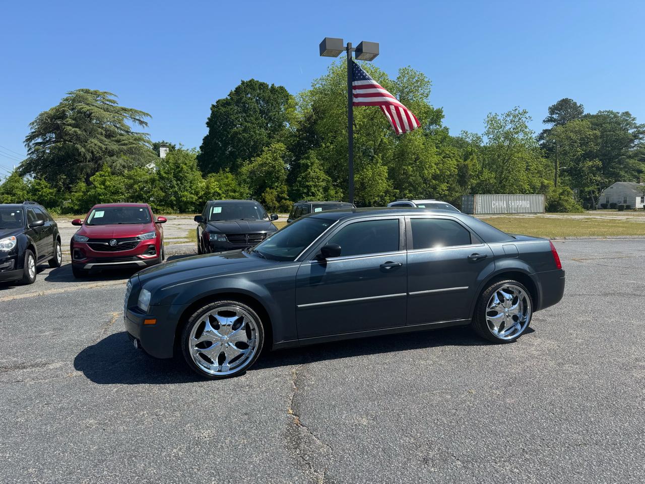 Chrysler 300 4dr Sdn 300 RWD 2007