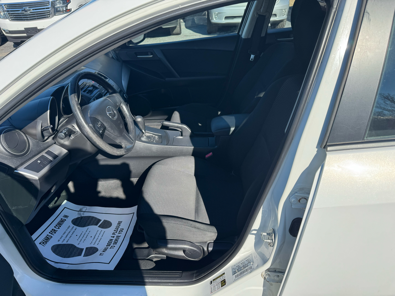 Mazda MAZDA3 4dr Sdn Man i SV 2013