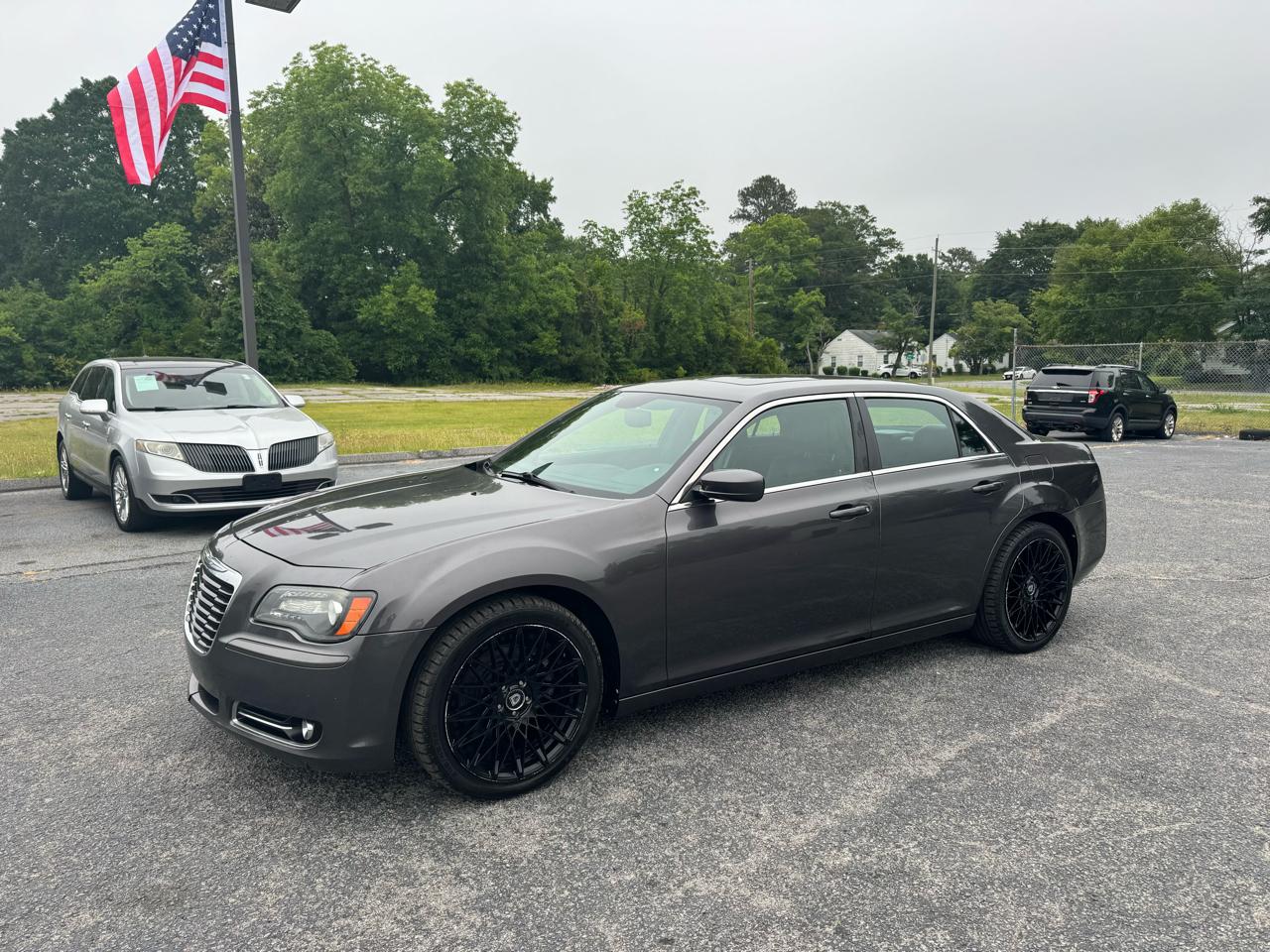 Chrysler 300 4dr Sdn 300S RWD 2014