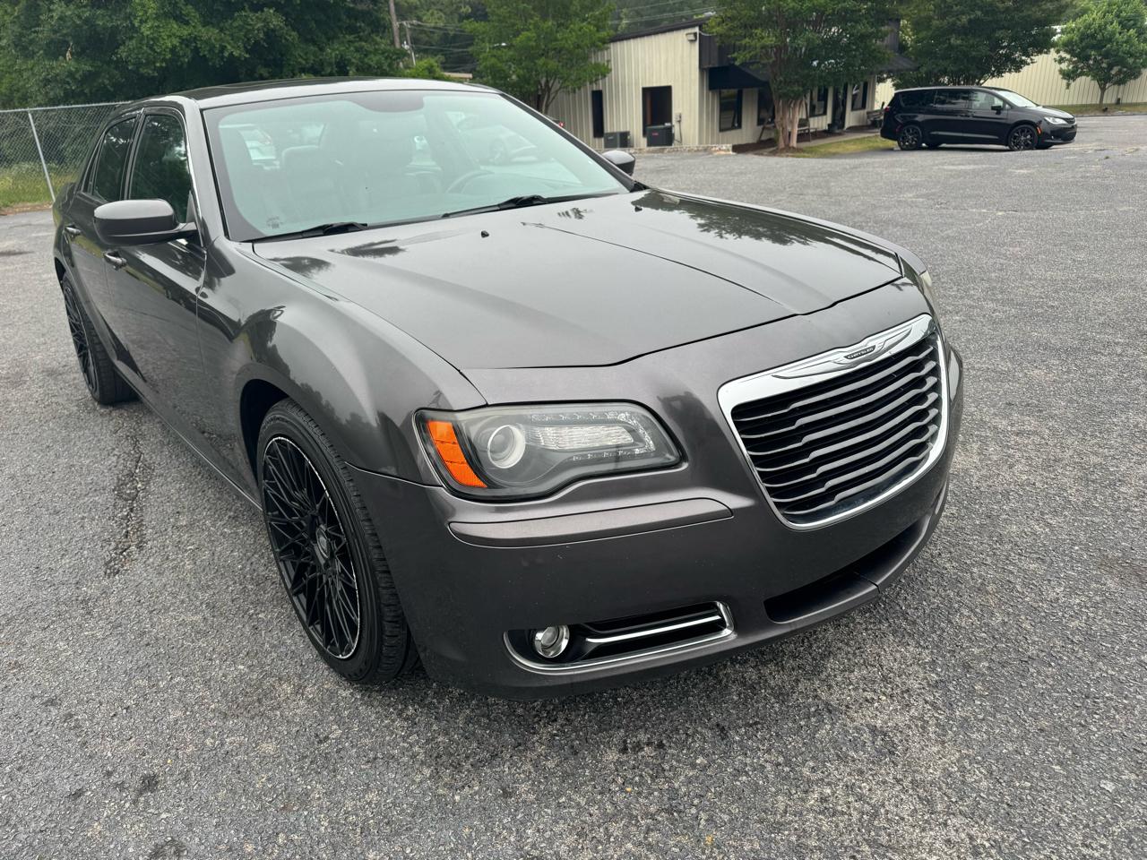 Chrysler 300 4dr Sdn 300S RWD 2014
