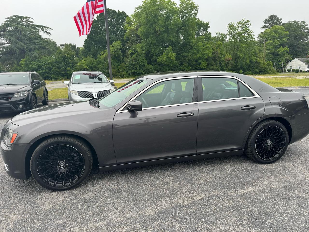 Chrysler 300 4dr Sdn 300S RWD 2014