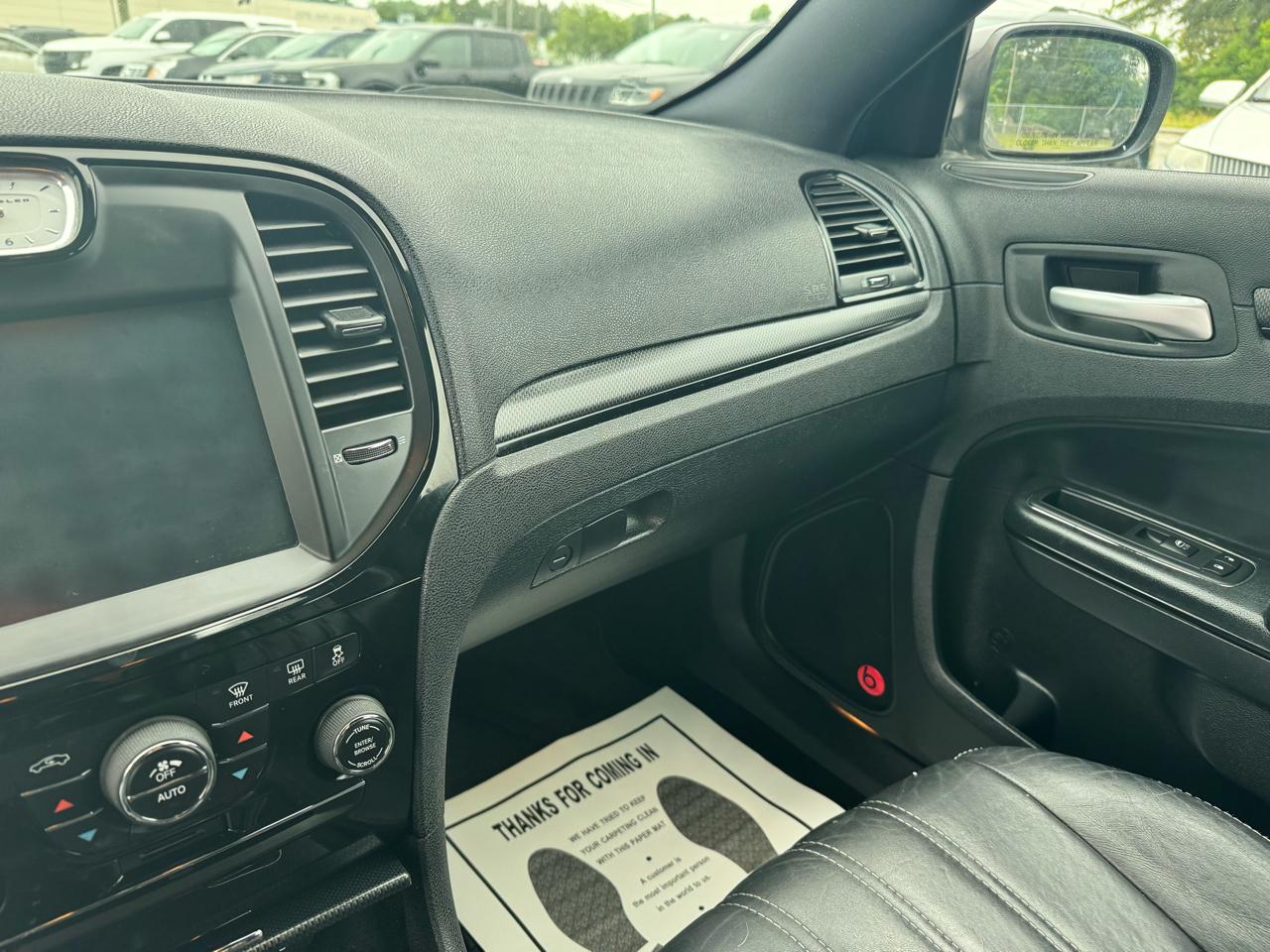 Chrysler 300 4dr Sdn 300S RWD 2014