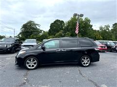 2013 Toyota Sienna  2013 Toyota Sienna