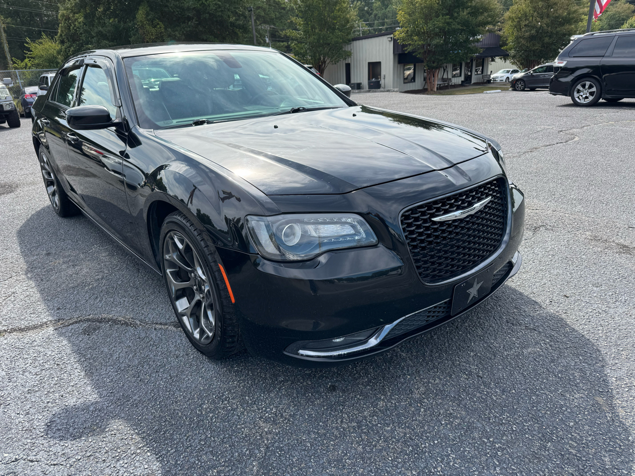 Chrysler 300 4dr Sdn 300S RWD 2015 Chrysler 300 4dr Sdn 300S RWD 2015