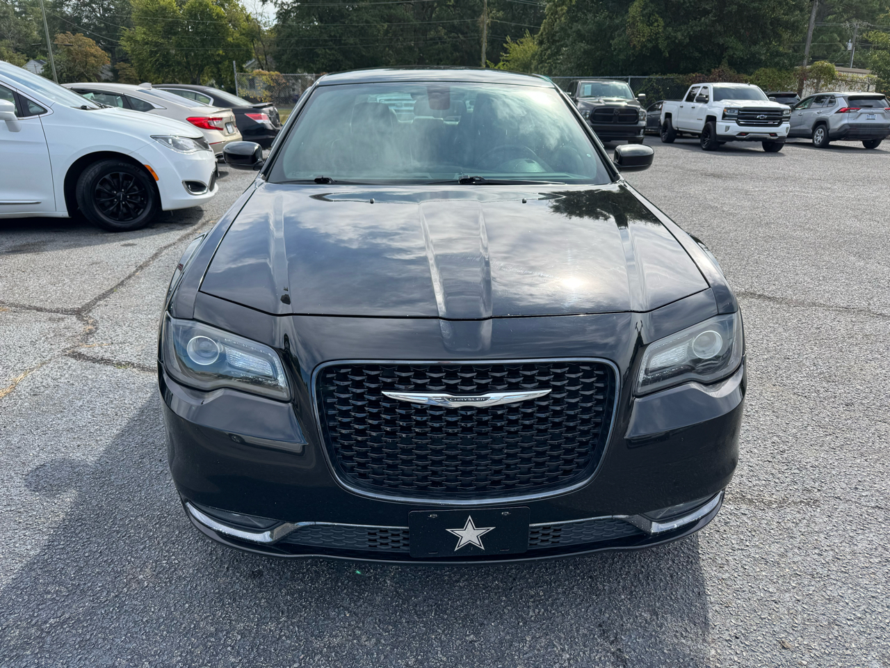 Chrysler 300 4dr Sdn 300S RWD 2015 Chrysler 300 4dr Sdn 300S RWD 2015