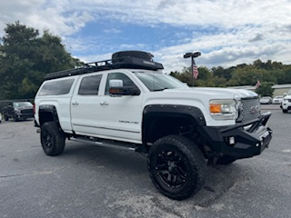 GMC Sierra 2500HD 4WD Crew Cab 153.7" Denali 2016 GMC Sierra 2500HD 4WD Crew Cab 153.7" Denali 2016