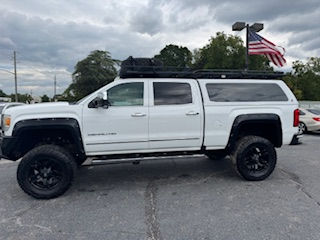 GMC Sierra 2500HD 4WD Crew Cab 153.7" Denali 2016 GMC Sierra 2500HD 4WD Crew Cab 153.7" Denali 2016