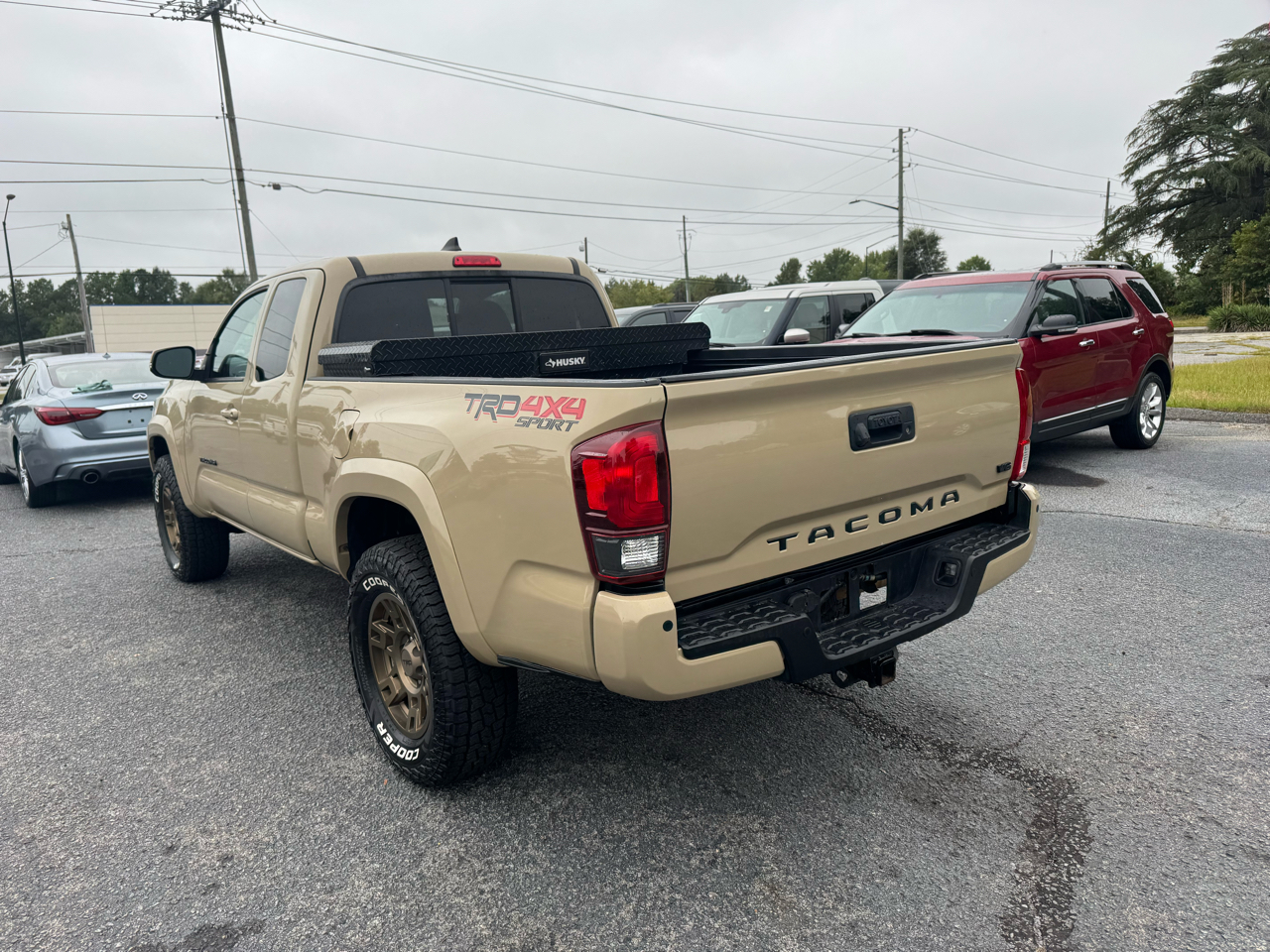 2018 Toyota Tacoma TRD Access Cab V6 4x4 photo 4