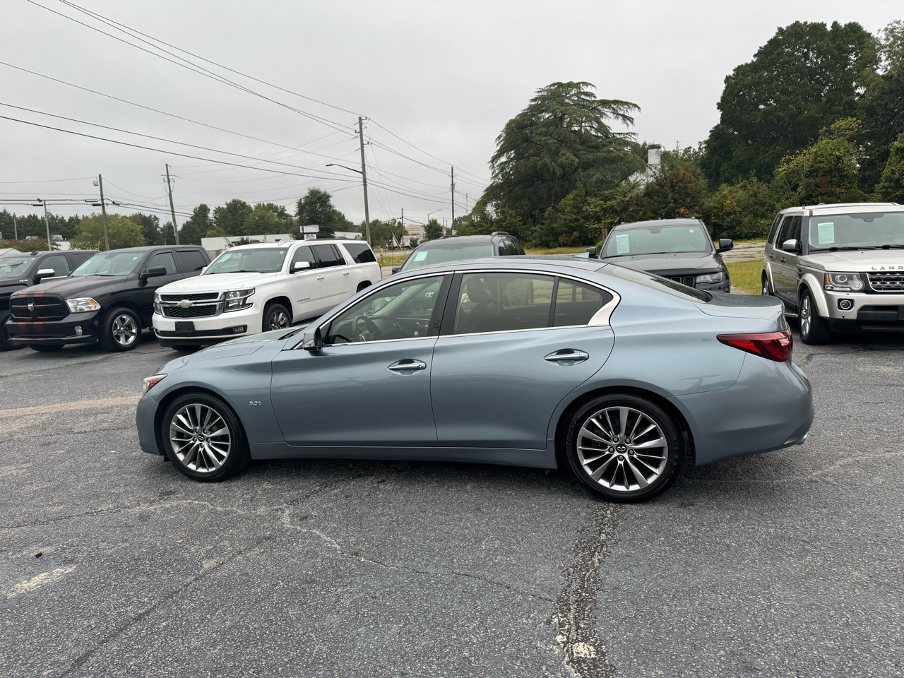 2018 Infiniti Q50 3.0t LUXE photo 3