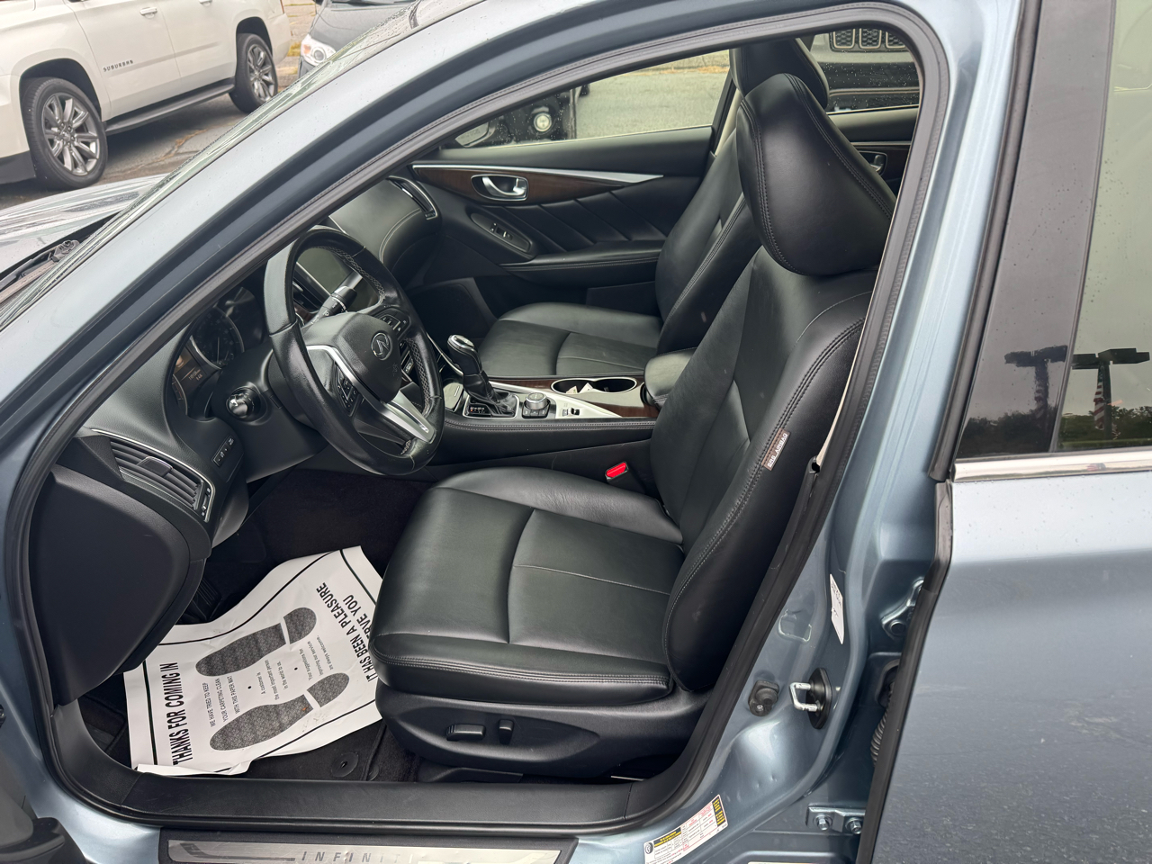 2018 Infiniti Q50 3.0t LUXE photo 9