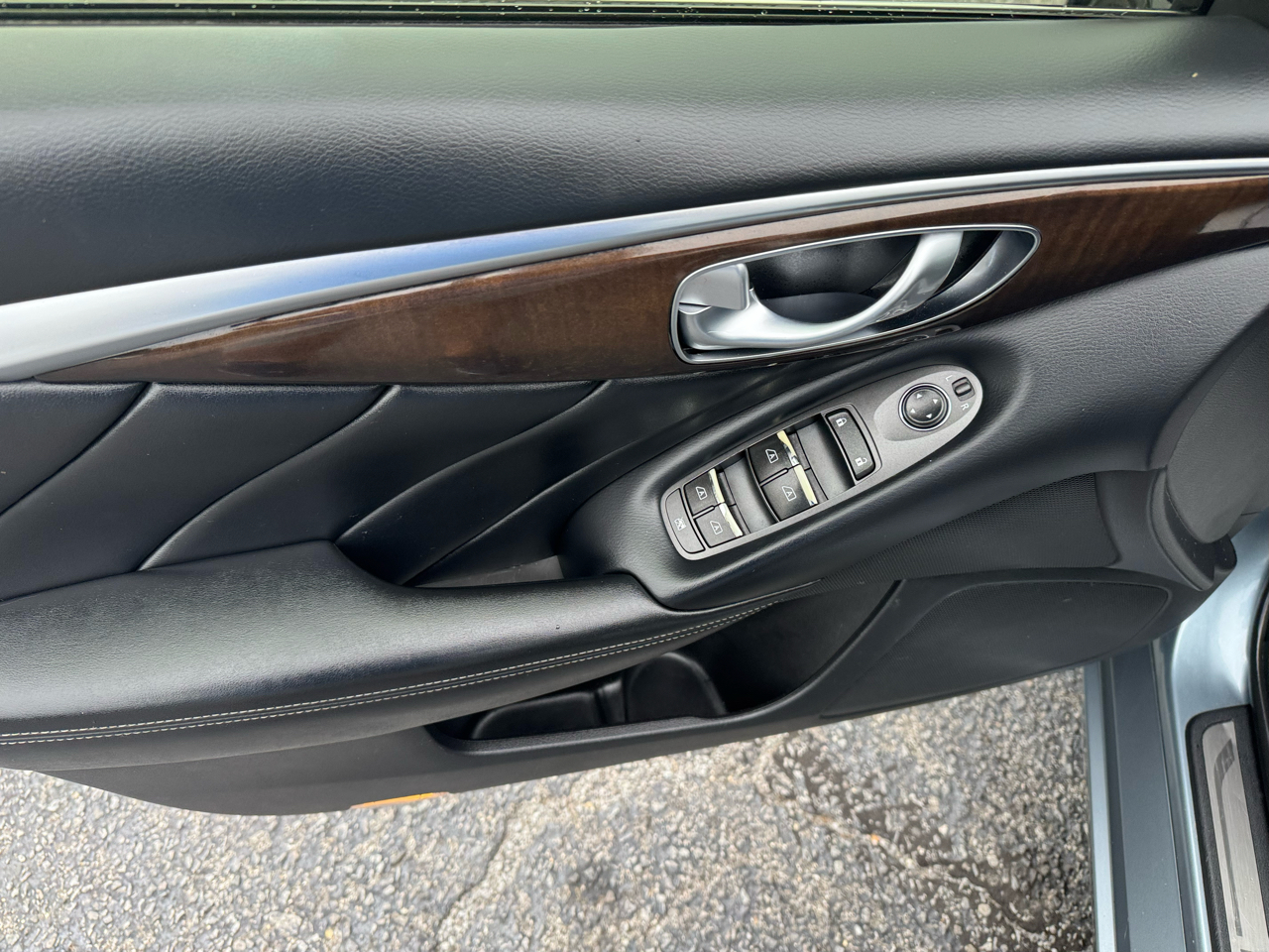 2018 Infiniti Q50 3.0t LUXE photo 13
