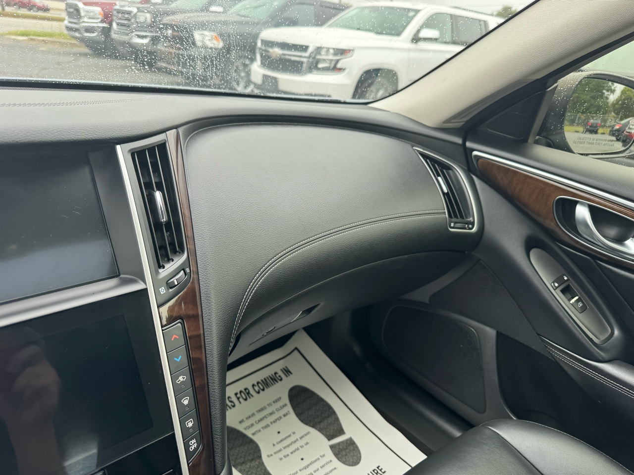 2018 Infiniti Q50 3.0t LUXE photo 14