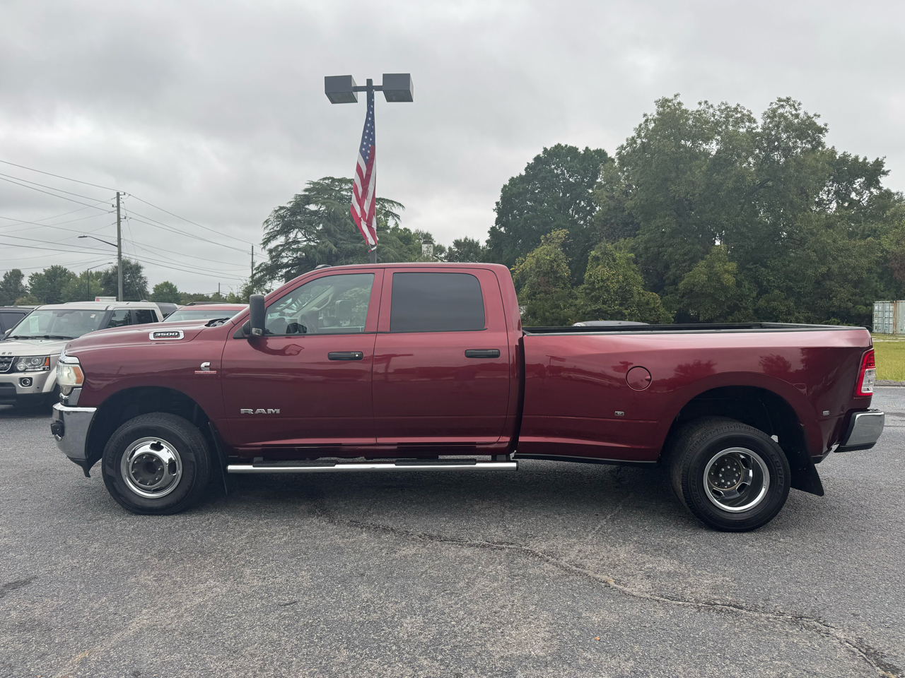 2019 Ram 3500 Tradesman photo 2