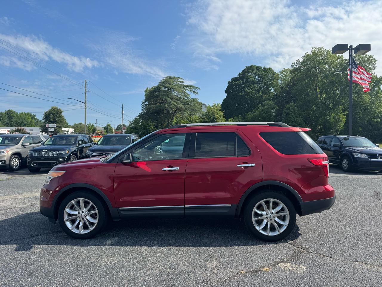 Ford Explorer 4WD 4dr XLT 2013