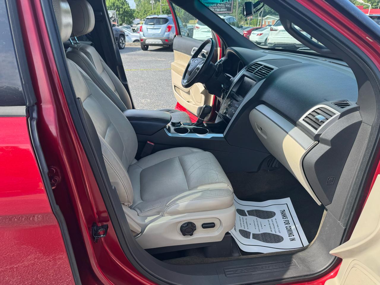 Ford Explorer 4WD 4dr XLT 2013