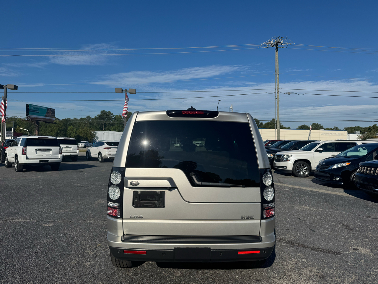 2016 Land Rover LR4 HSE photo 3