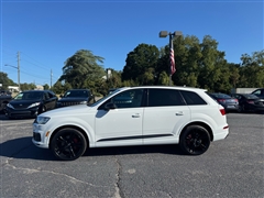 2019 Audi Q7  2019 Audi Q7