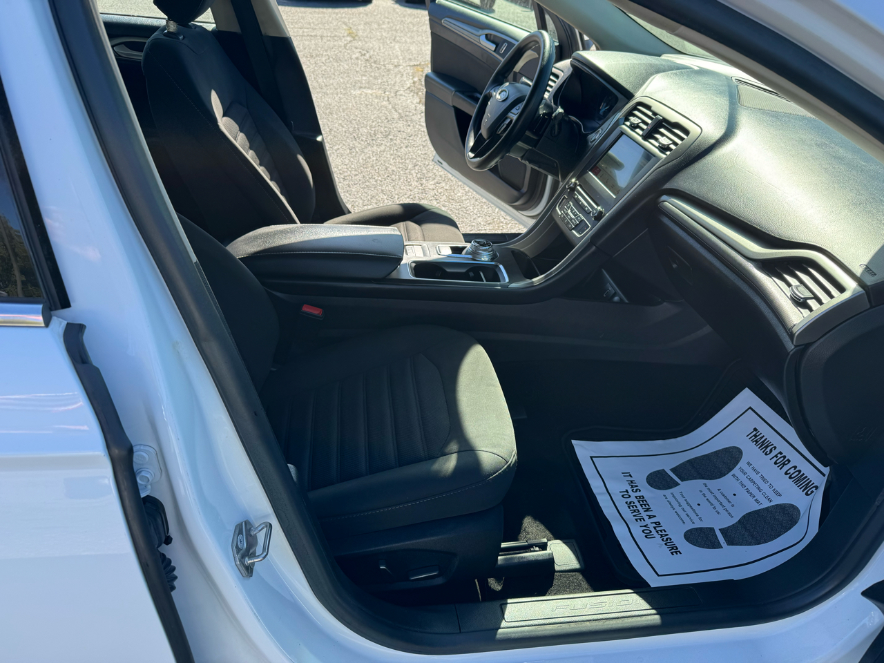 Ford Fusion SE FWD 2018 Ford Fusion SE FWD 2018