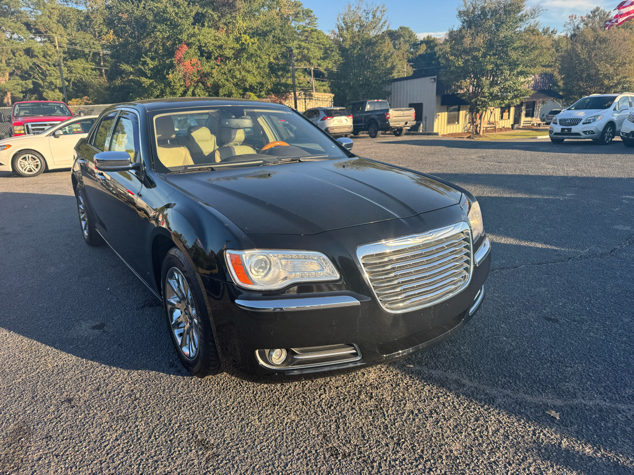 Chrysler 300 4dr Sdn 300C RWD 2014 Chrysler 300 4dr Sdn 300C RWD 2014