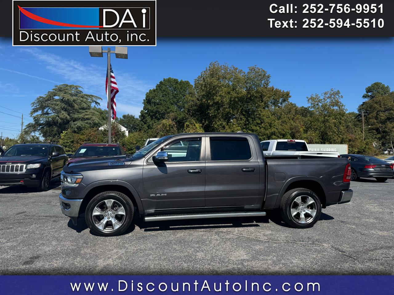 RAM 1500 Laramie 4x4 Crew Cab 5'7" Box 2022 RAM 1500 Laramie 4x4 Crew Cab 5'7" Box 2022