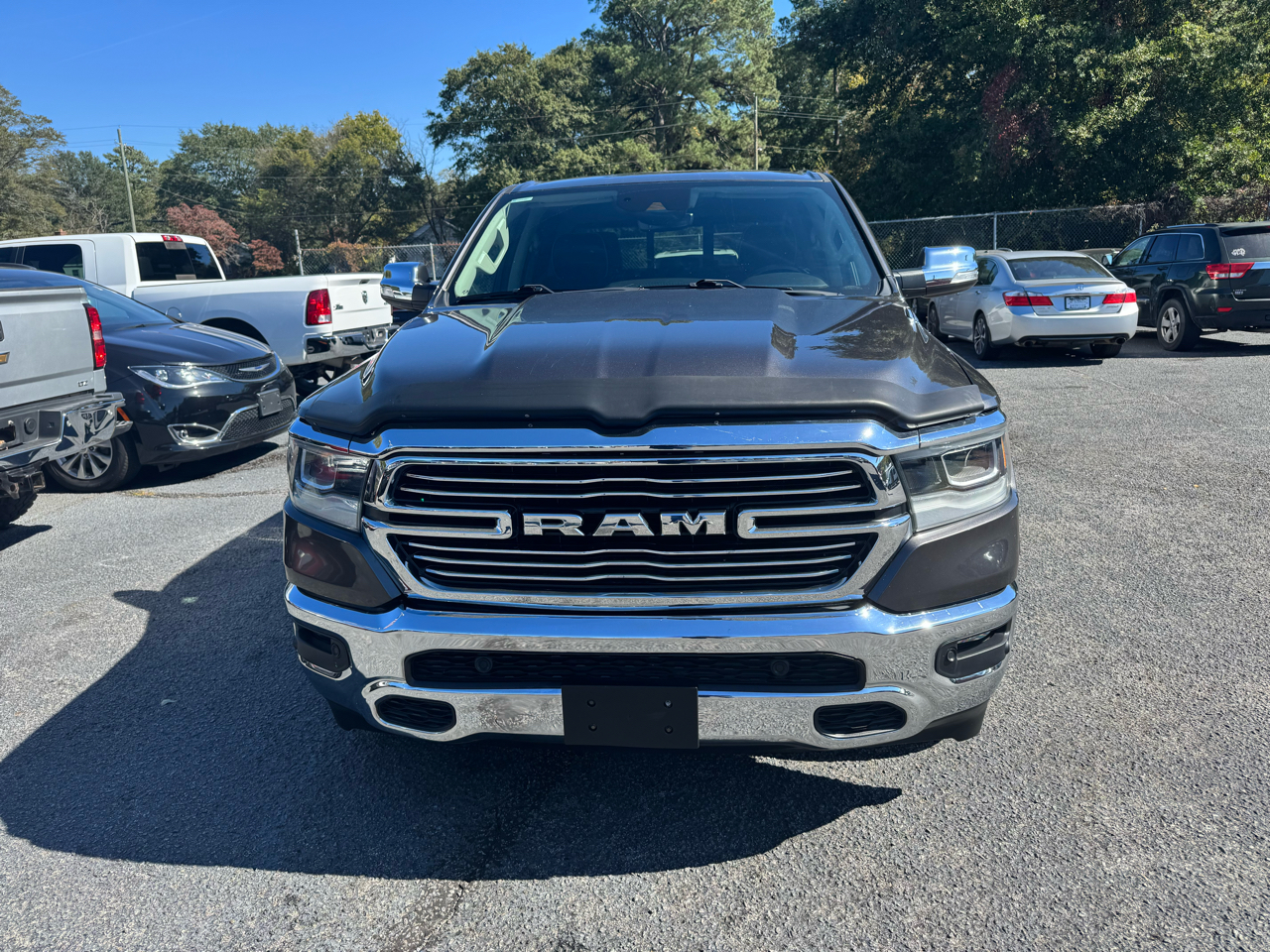 RAM 1500 Laramie 4x4 Crew Cab 5'7" Box 2022 RAM 1500 Laramie 4x4 Crew Cab 5'7" Box 2022