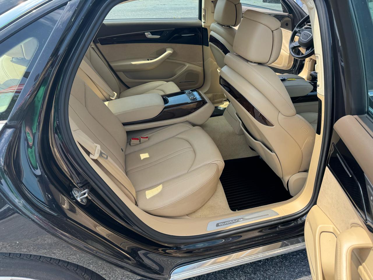 Audi A8 L 4dr Sdn 4.0T 2015