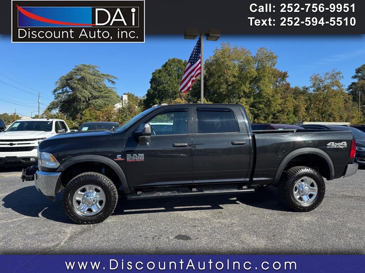 2017 RAM 2500 Tradesman 4x4 Crew Cab 6'4" Box