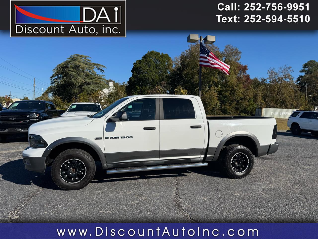 2012 RAM 1500 4WD Crew Cab 140.5" Outdoorsman