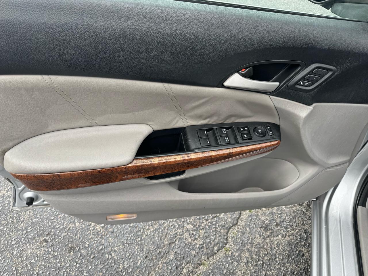 Honda Accord Sdn 4dr V6 Auto EX-L 2012