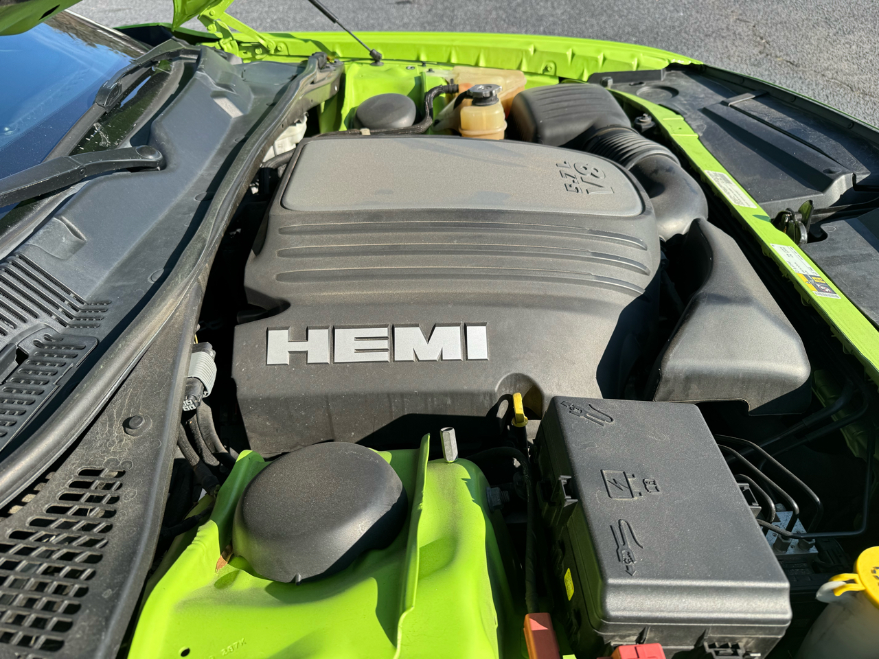 Dodge Challenger 2dr Cpe R/T Plus 2015