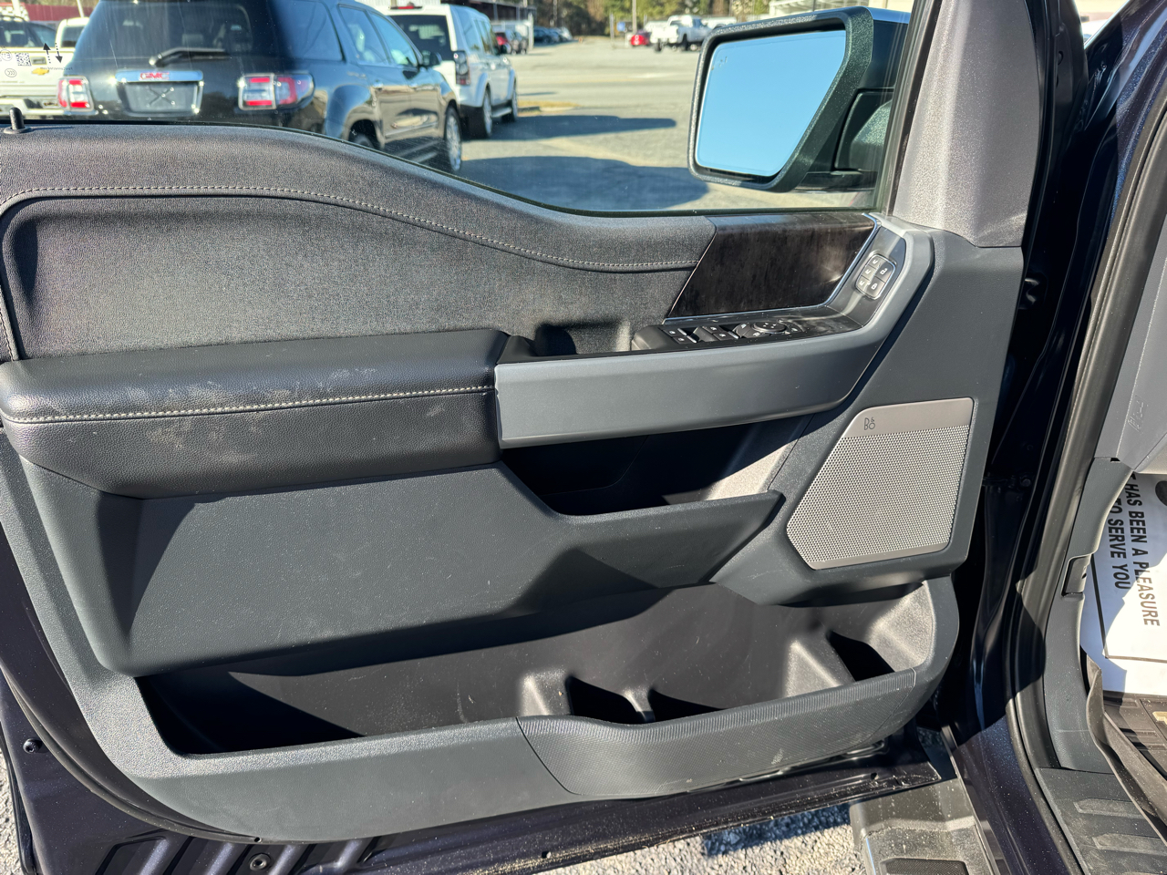 Ford F-150 Lariat 4WD SuperCrew 5.5' Box 2022