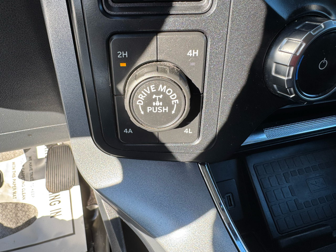 Ford F-150 Lariat 4WD SuperCrew 5.5' Box 2022