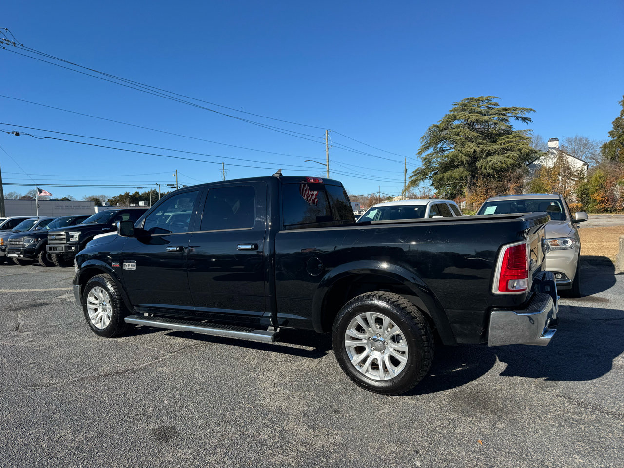 RAM 1500 4WD Crew Cab 149" Longhorn 2014