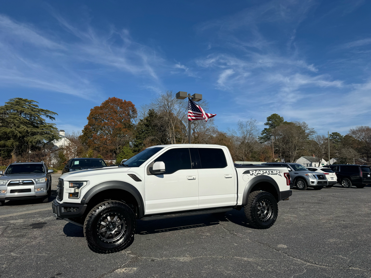 Ford F-150 Raptor 4WD SuperCrew 5.5' Box 2017