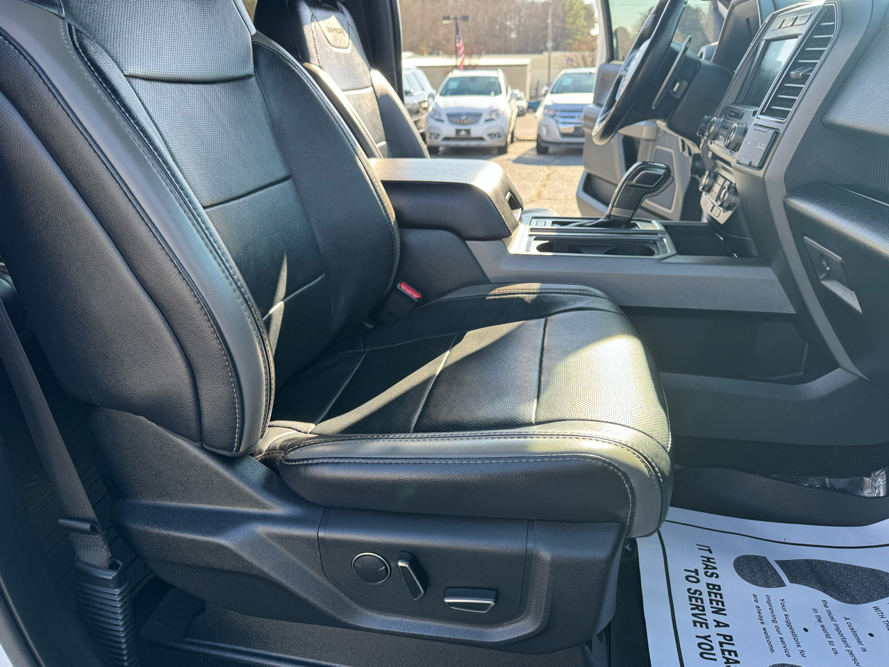 Ford F-150 Raptor 4WD SuperCrew 5.5' Box 2017