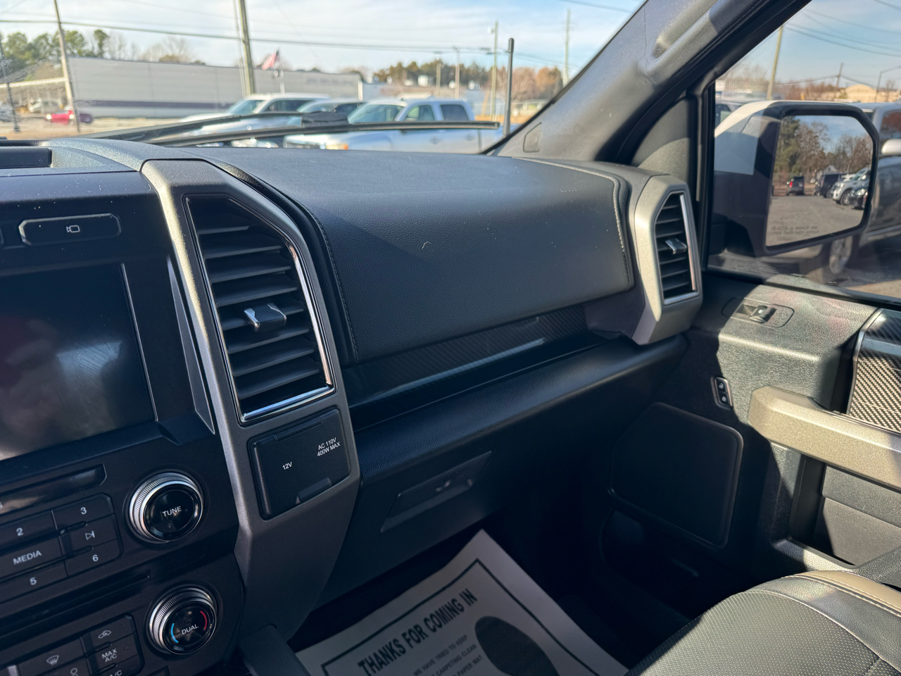 Ford F-150 Raptor 4WD SuperCrew 5.5' Box 2017