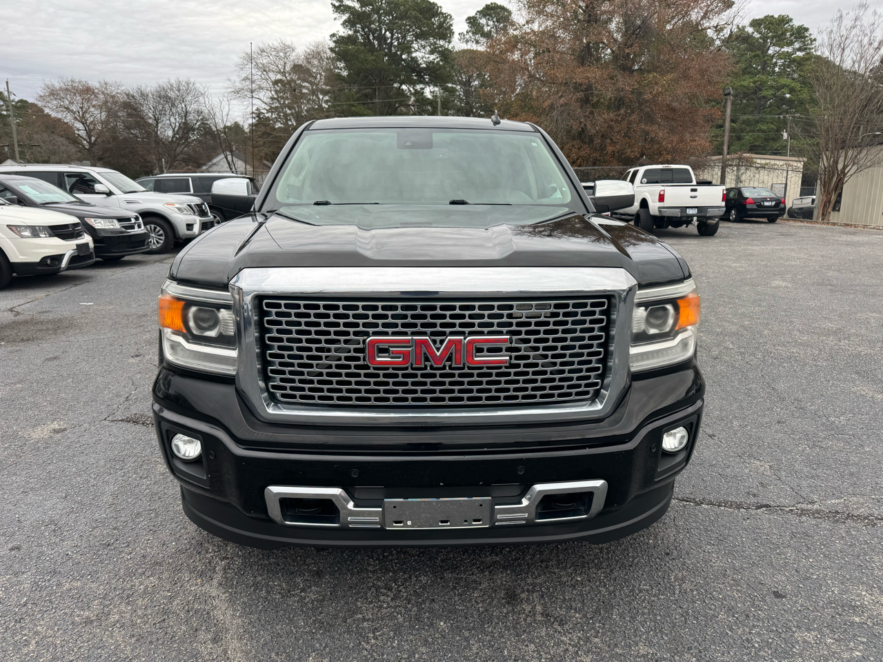 GMC Sierra 1500 4WD Crew Cab 143.5" Denali 2014