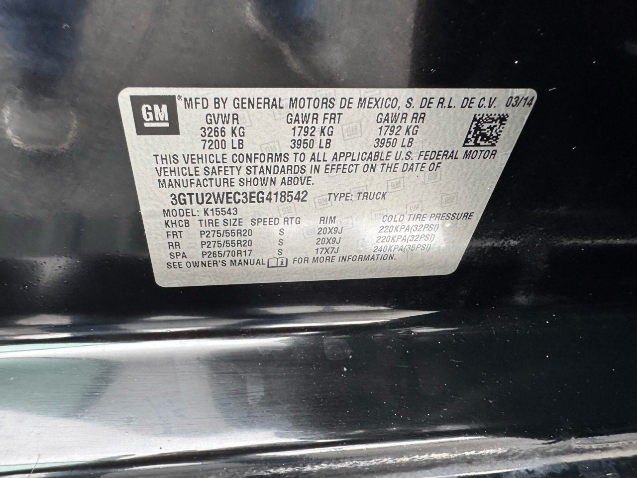 GMC Sierra 1500 4WD Crew Cab 143.5" Denali 2014