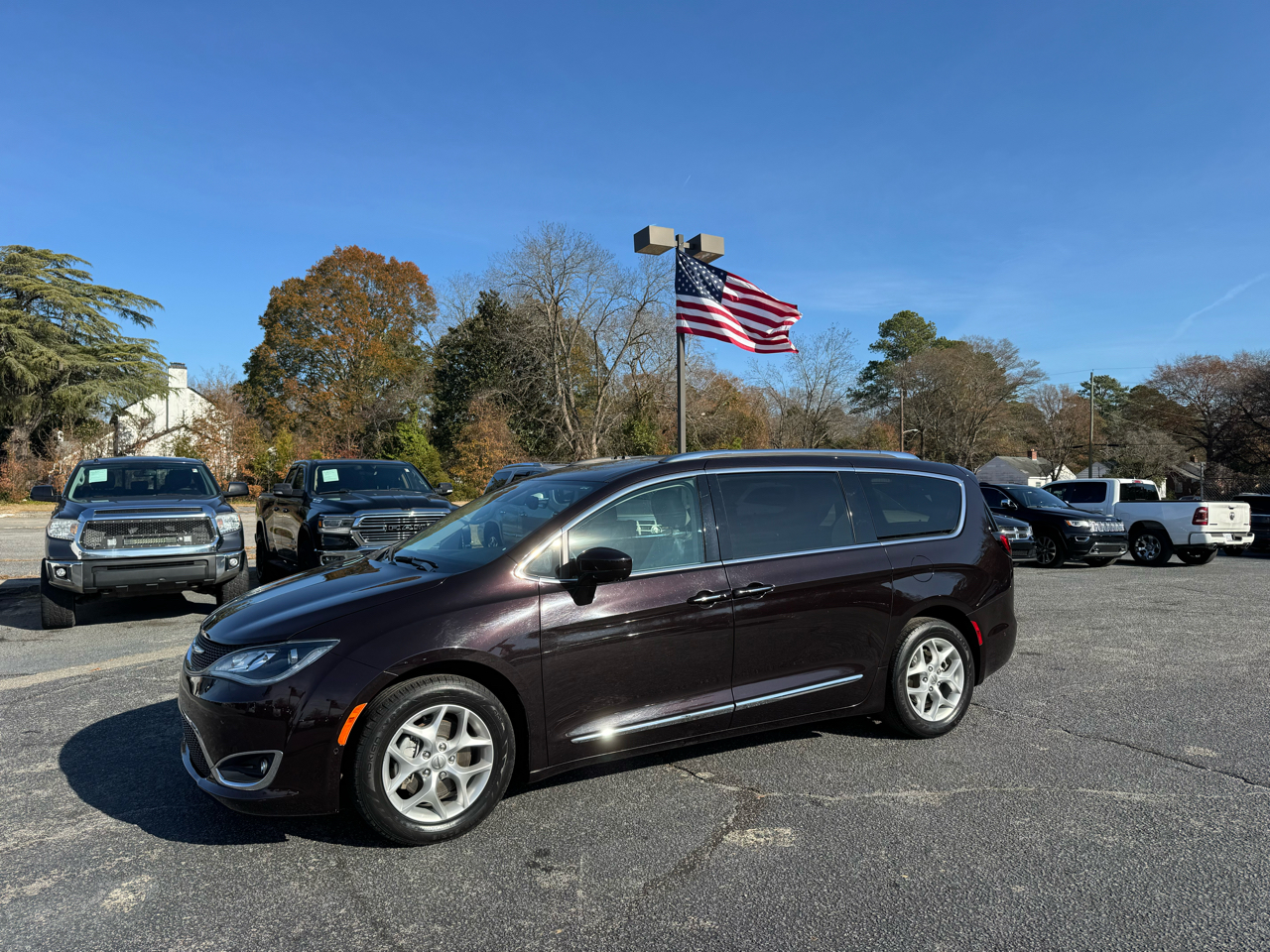 Chrysler Pacifica Touring-L Plus FWD 2017