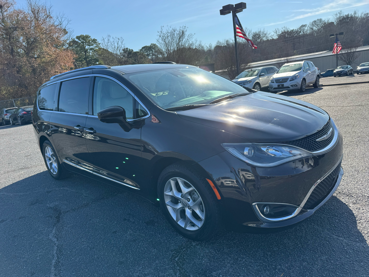 Chrysler Pacifica Touring-L Plus FWD 2017