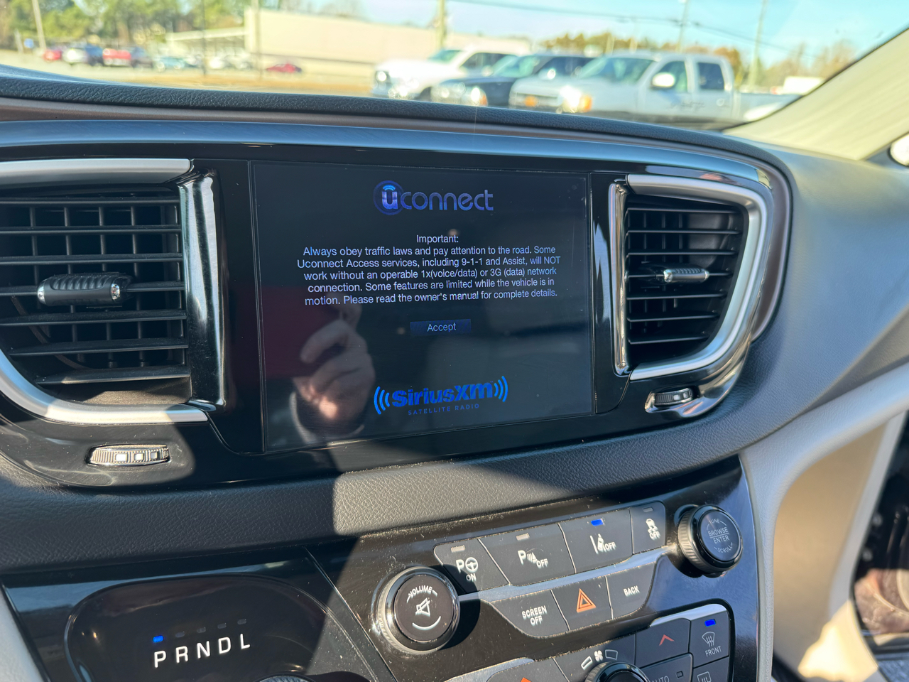 Chrysler Pacifica Touring-L Plus FWD 2017