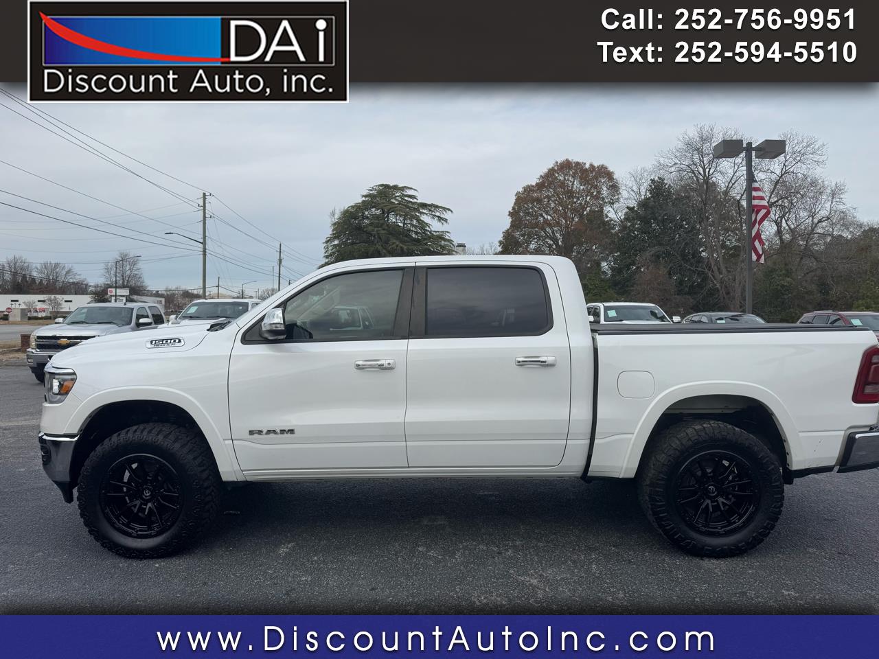 2019 RAM 1500 Laramie 4x4 Crew Cab 5'7" Box