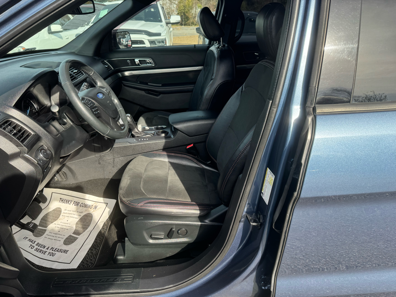 Ford Explorer XLT FWD 2019