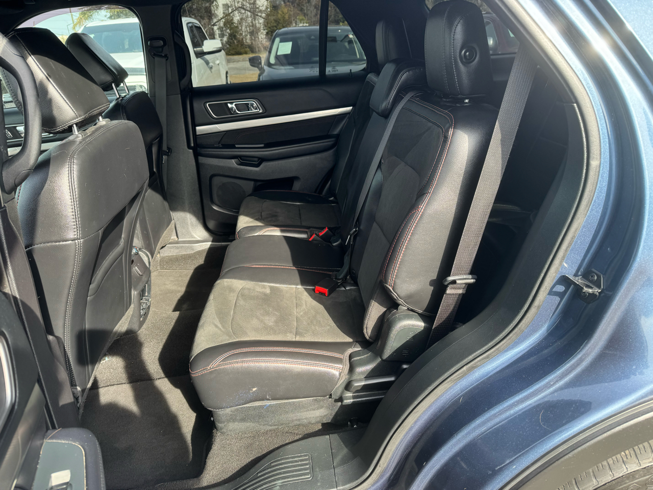 Ford Explorer XLT FWD 2019