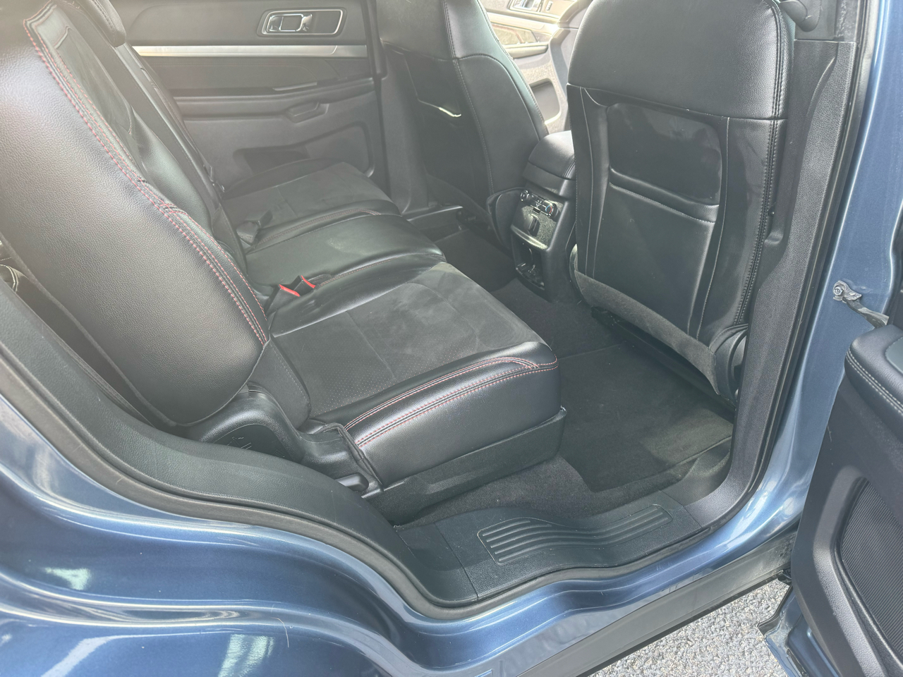 Ford Explorer XLT FWD 2019