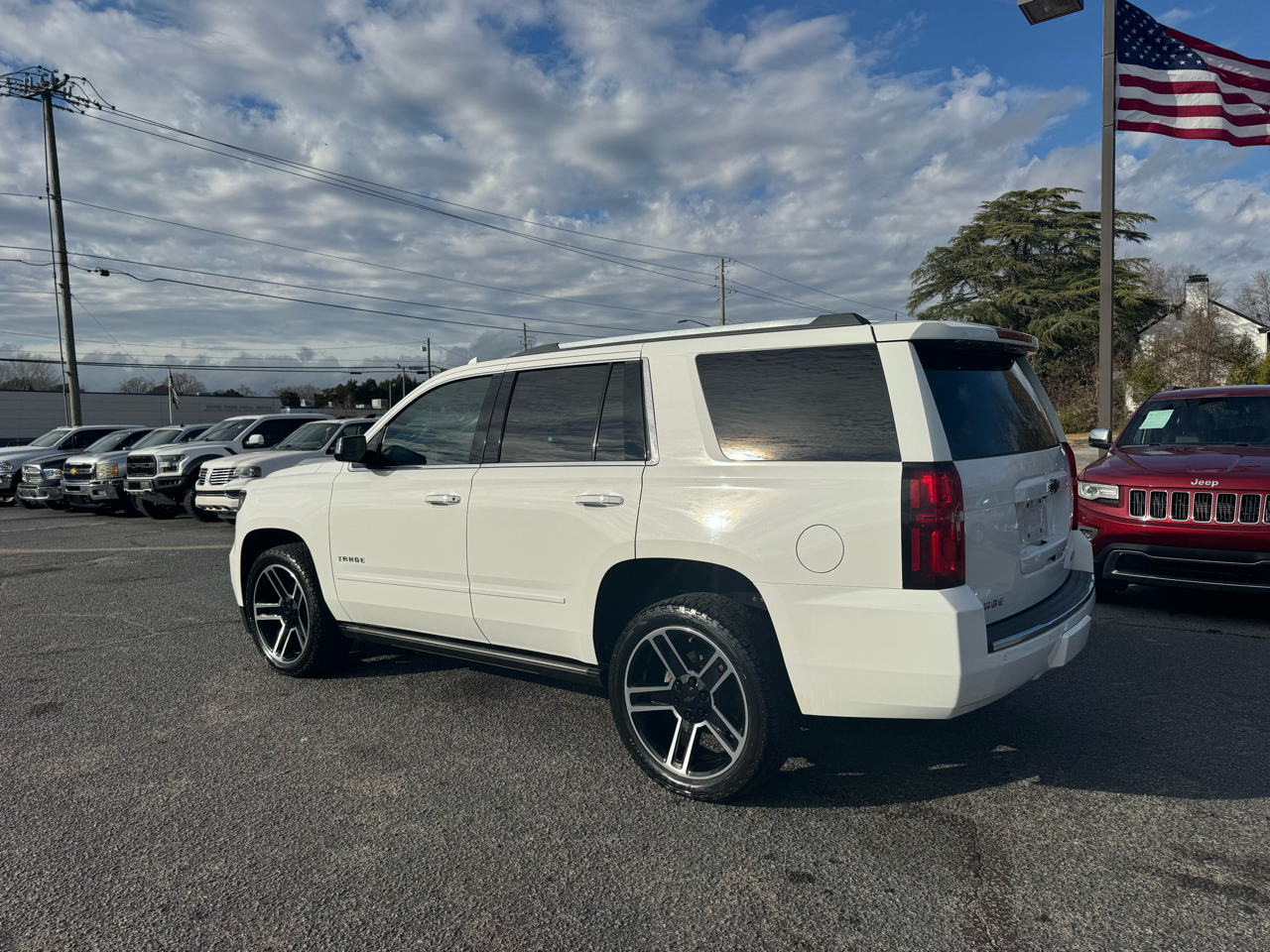 Chevrolet Tahoe 4WD 4dr Premier 2017